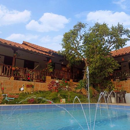 Hostal Santa Monica Баричара Екстериор снимка